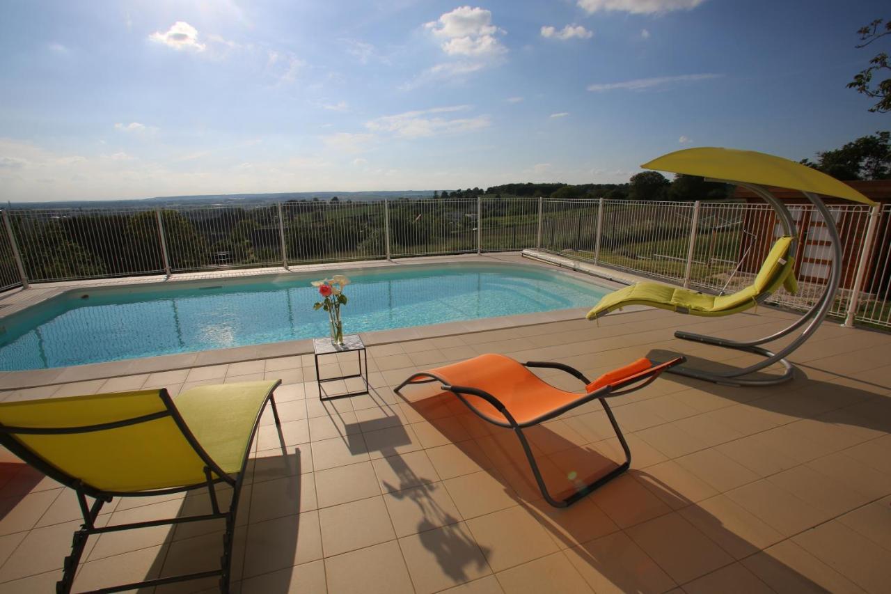 Gite Montgolfiere 6 Personnes Chatellerault Bagian luar foto