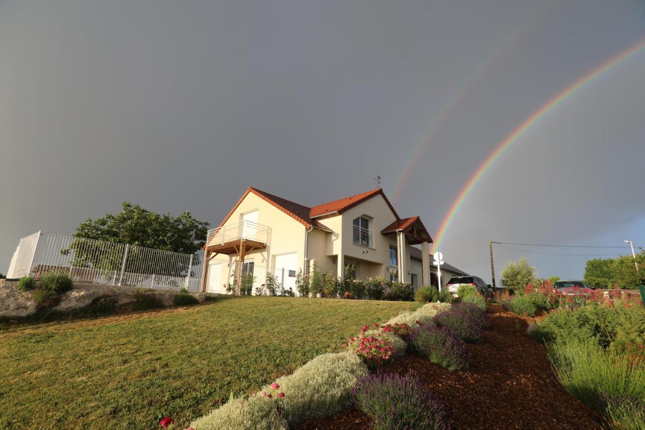 Gite Montgolfiere 6 Personnes Chatellerault Bagian luar foto